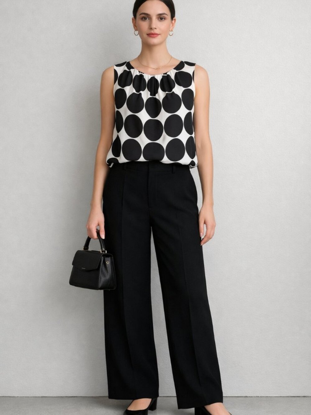 International Concepts  Sleeveless Big  Polka Dot Dressy  Blouse Top  Size 0
